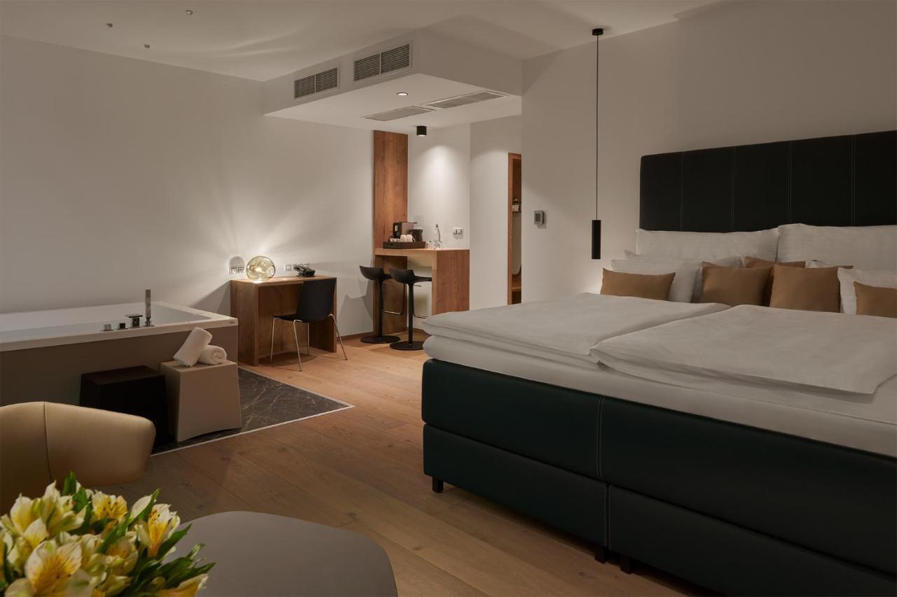 Hotel Passage Brno Ngoại thất bức ảnh